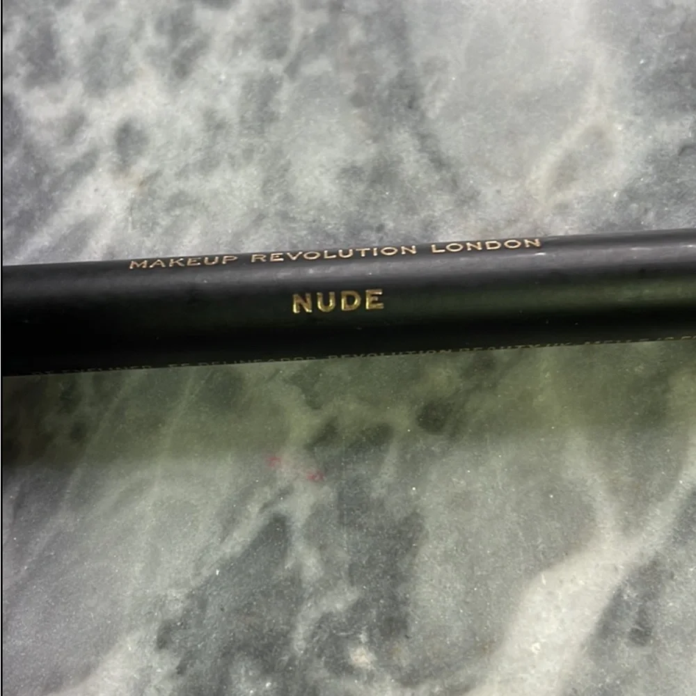 Revolution‎ Eyeliner Pencil Nude